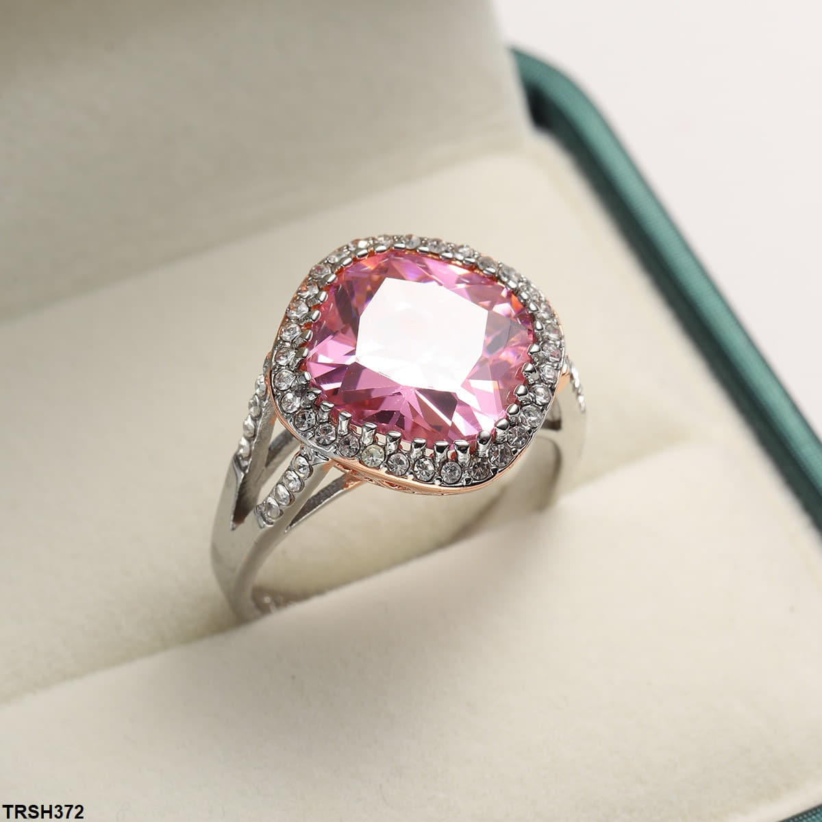 TRSH372 YLE Cushion Stone Studded Ring - TRSH