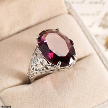 TRSH592 YLE Imp Oval Ring  - TRSH
