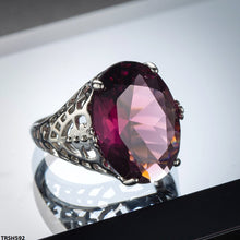 TRSH592 YLE Imp Oval Ring  - TRSH