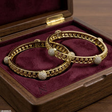LBH00025 ANI Round Bangles Set- LBH