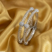 LBH00032 ANI Square Round Bangles Set- LBH