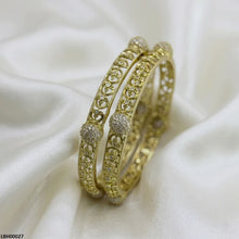 LBH00027 ANI Round Stone Bangles Set- LBH