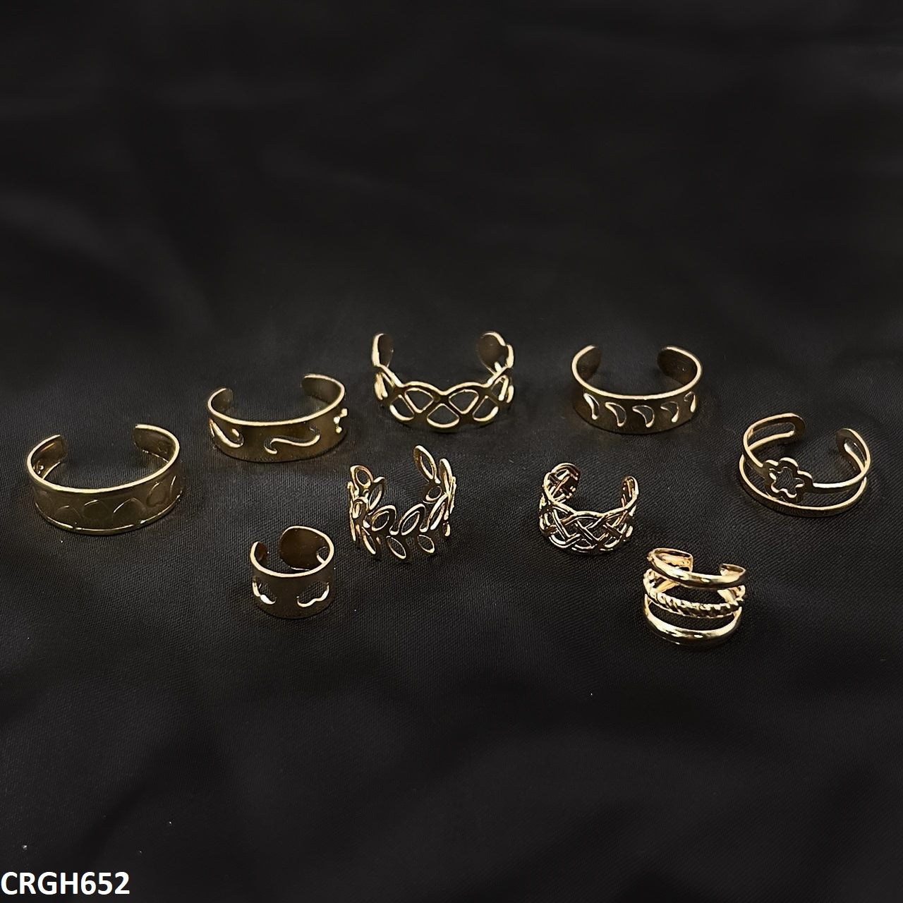 CRGH652 FNG Midi Rings + Ear Cuff Set - CRGH