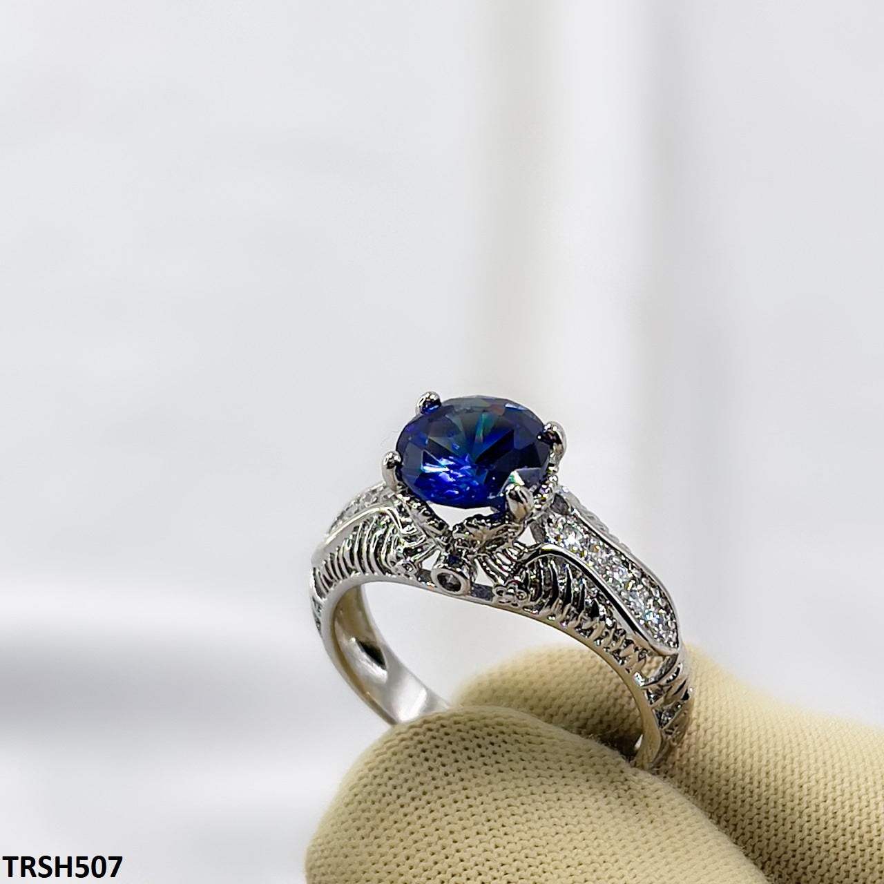 TRSH507 CJD Imp Oval Ring - TRSH