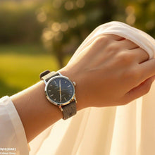 WHL00441 BWS Round Simple Dial Leather Strap Women's Watch - WHL