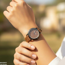 WHL00437 BWS Round  Bezel Numbering Dial Leather Strap Women's Watch - WHL
