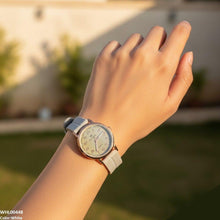 WHL00448 BWS Golden Nubmer's Dial Magnetic Rubber Strap Women's Watch - WHL