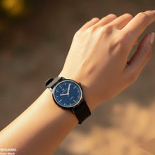 WHL00445 BWS Round  Bezel Magnetic Rubber Strap Women's Watch - WHL