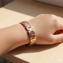 WHL00487 ZWA  Round Pink Stone Bracelet Women's Watch - WHL