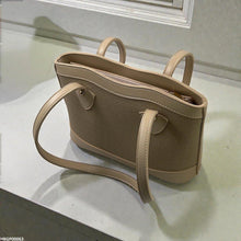HBGP00063 Wheat Beige Weave Tote