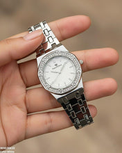 WHL00610 HWR Round Rhinestone Bezel Women's Watch - WHL