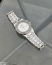 WHL00610 HWR Round Rhinestone Bezel Women's Watch - WHL