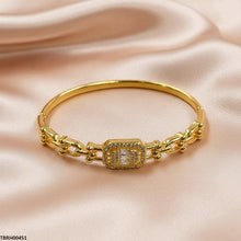 TBRH00451 GXN Square Bracelet Openable - TBRH