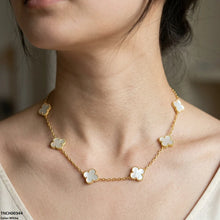 TNCH00344 MMJ  Stainless Steel Flower Necklace - TNCH