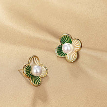 CETH344 SYB Painted Line Flower Stud Tops Pair - CETH
